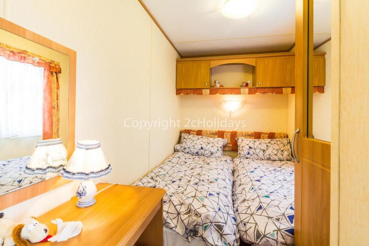 8 Berth Caravan For Hire At Heacham Holiday Park In Norfolk Ref 21024F 호텔 외부 사진
