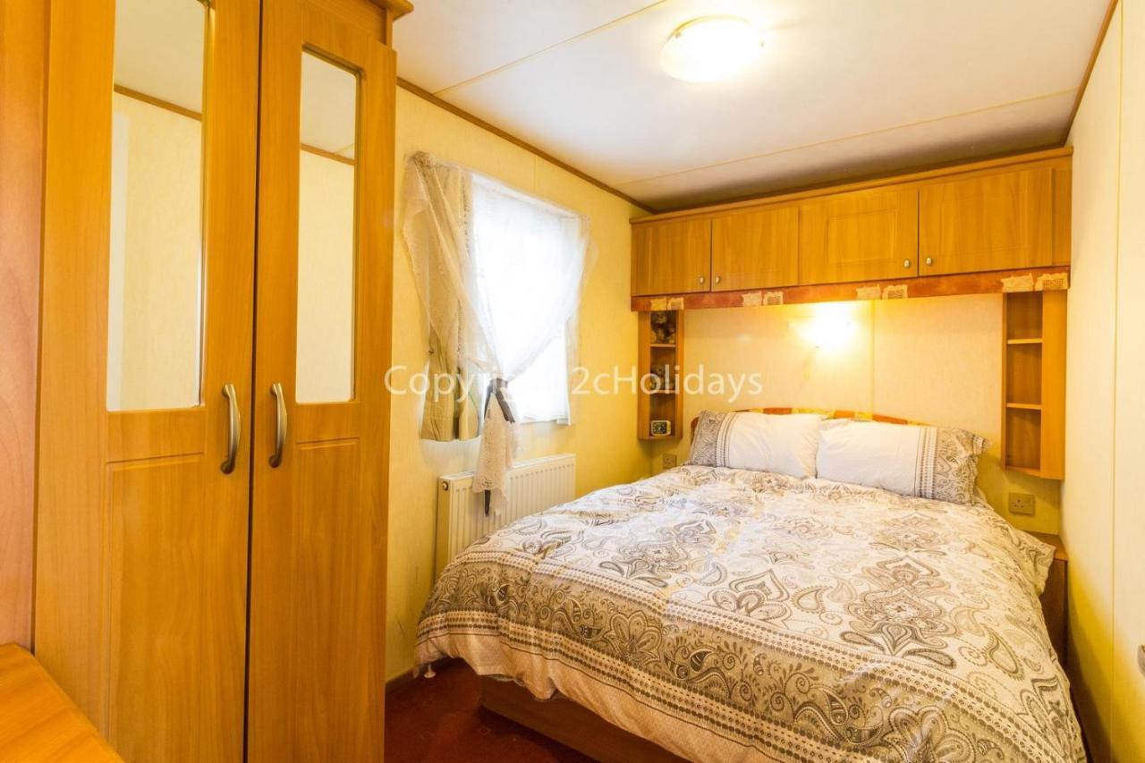 8 Berth Caravan For Hire At Heacham Holiday Park In Norfolk Ref 21024F 호텔 외부 사진