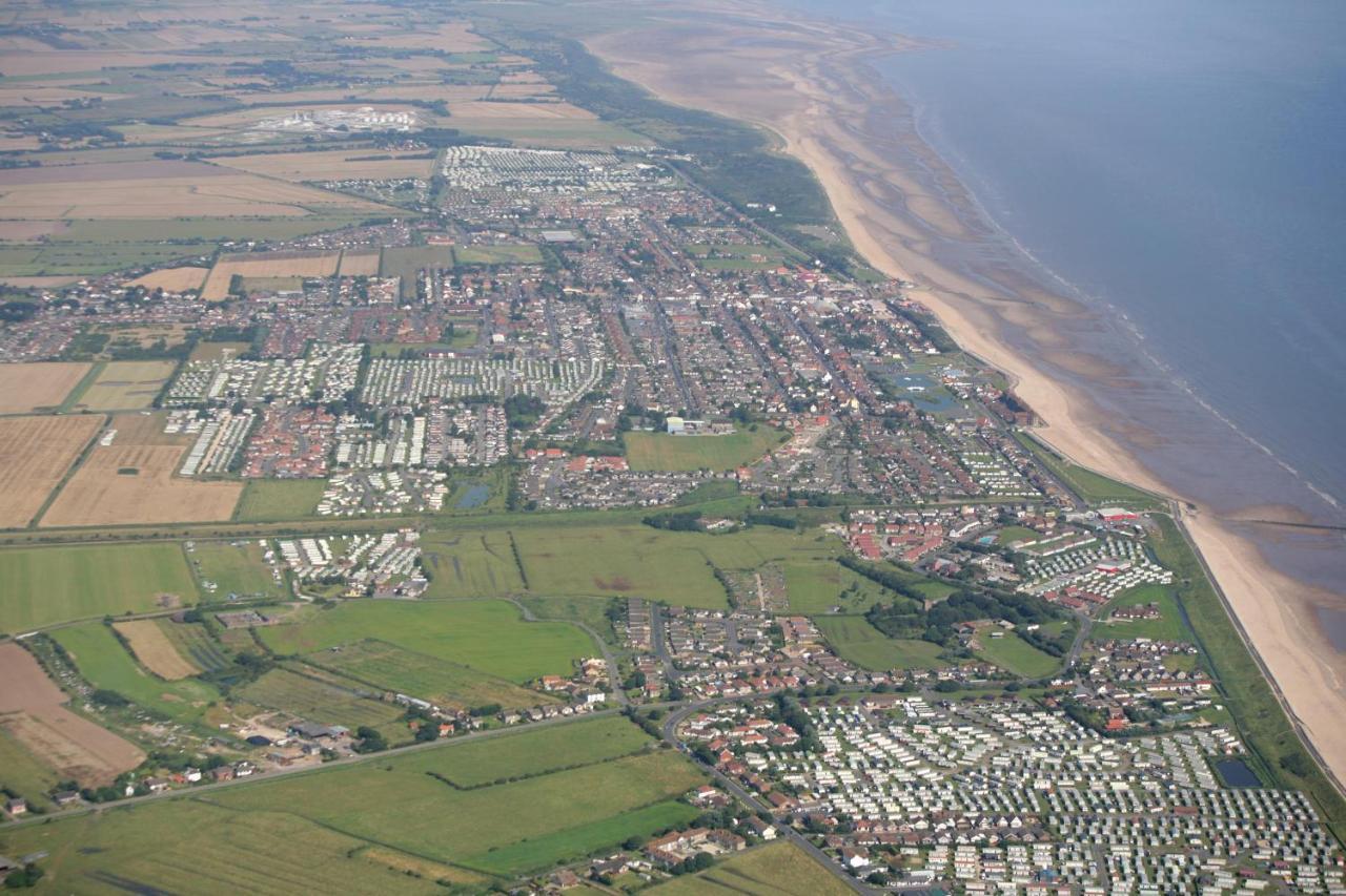 8 Berth Caravan For Hire At Heacham Holiday Park In Norfolk Ref 21024F 호텔 외부 사진